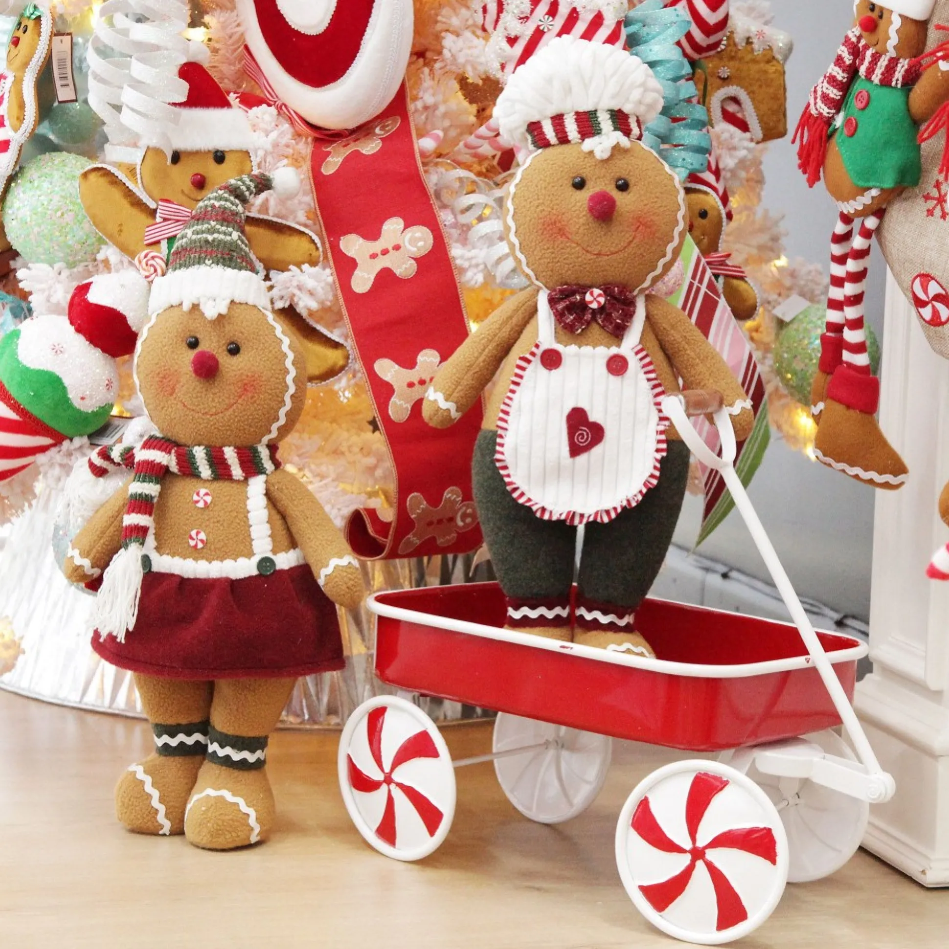 Cuddly Plush Standing Girl Gingerbread Christmas Ornament Christmas Figurines|