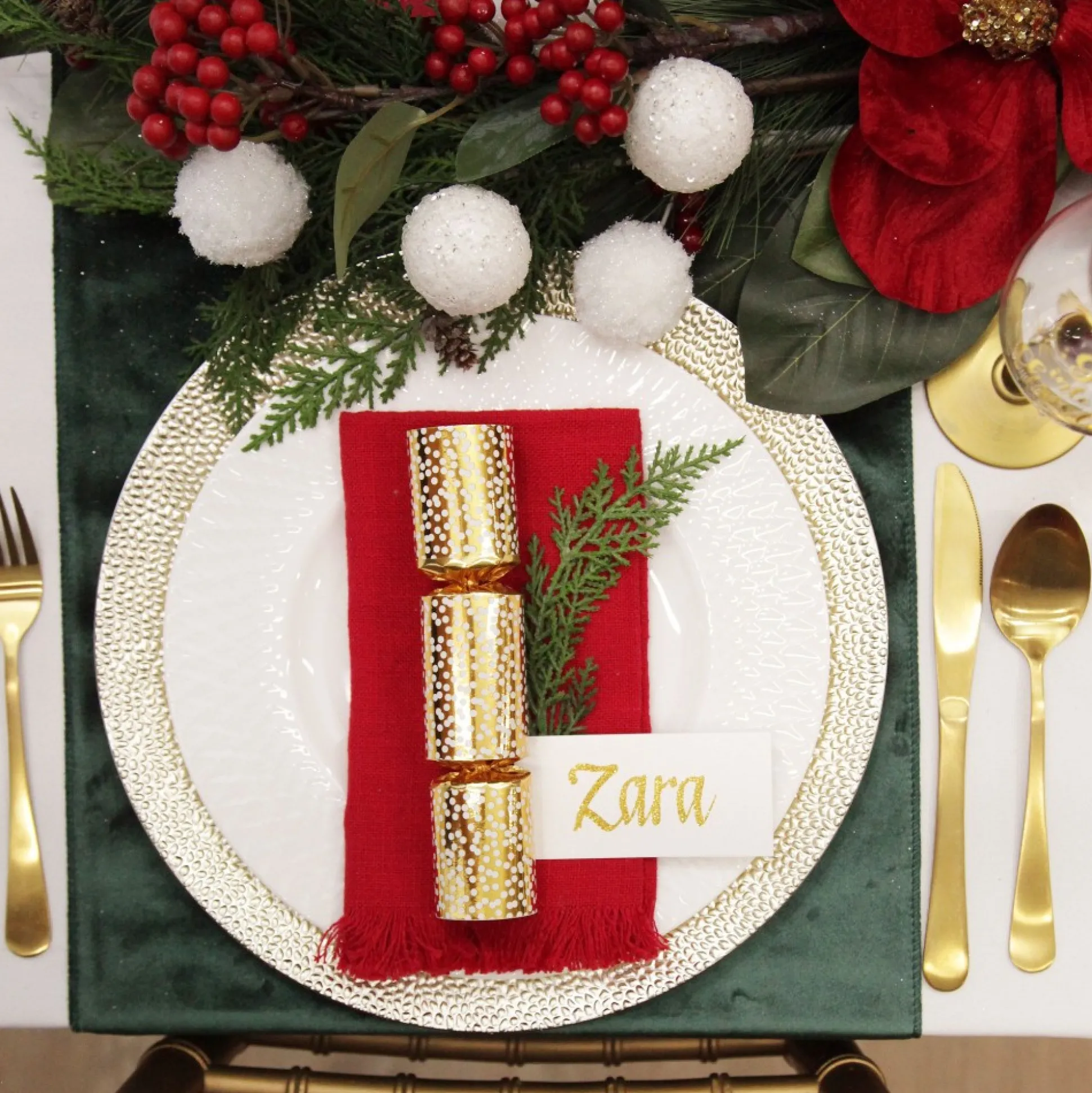 Gold Snowflake Christmas Bon Bons - Pack of 10 Christmas Bon Bons|