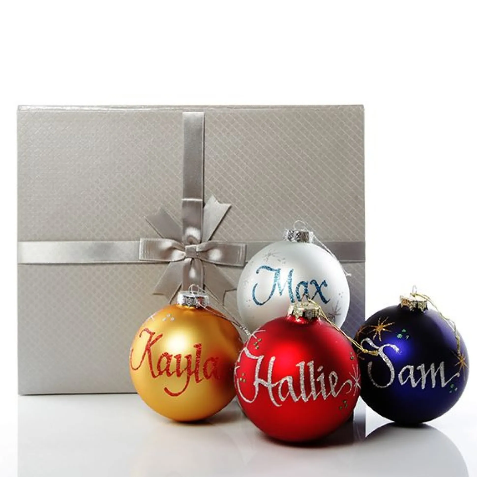 Personalised Deluxe Glass Family Pack with Gift Box Personalised Baubles|