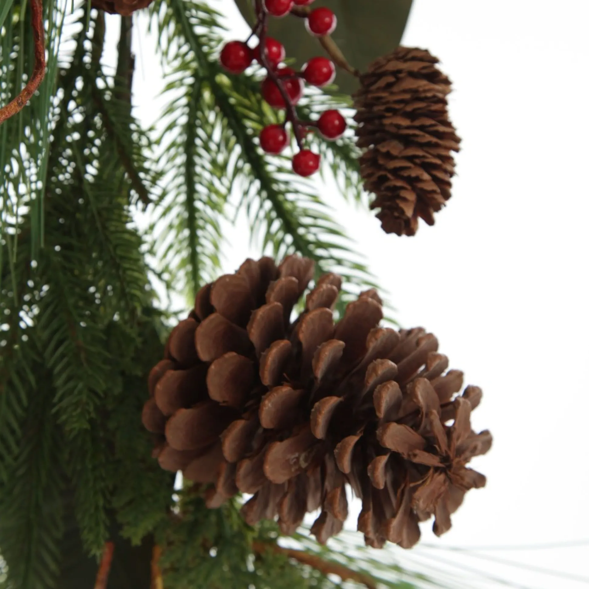 Pinecone and Red Berry Mixed Leaf Christmas Garland Christmas Garlands|