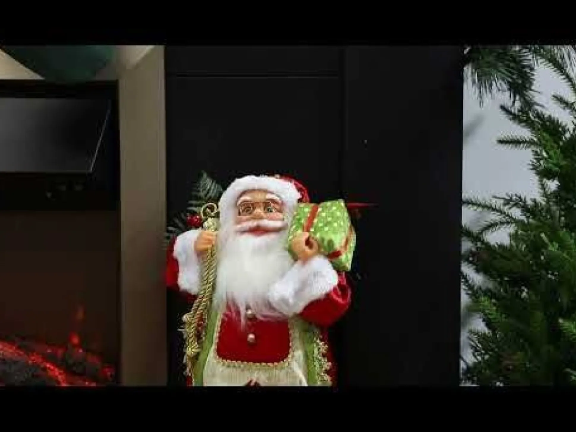 Traditional Standing Santa Christmas Ornament Christmas Figurines|