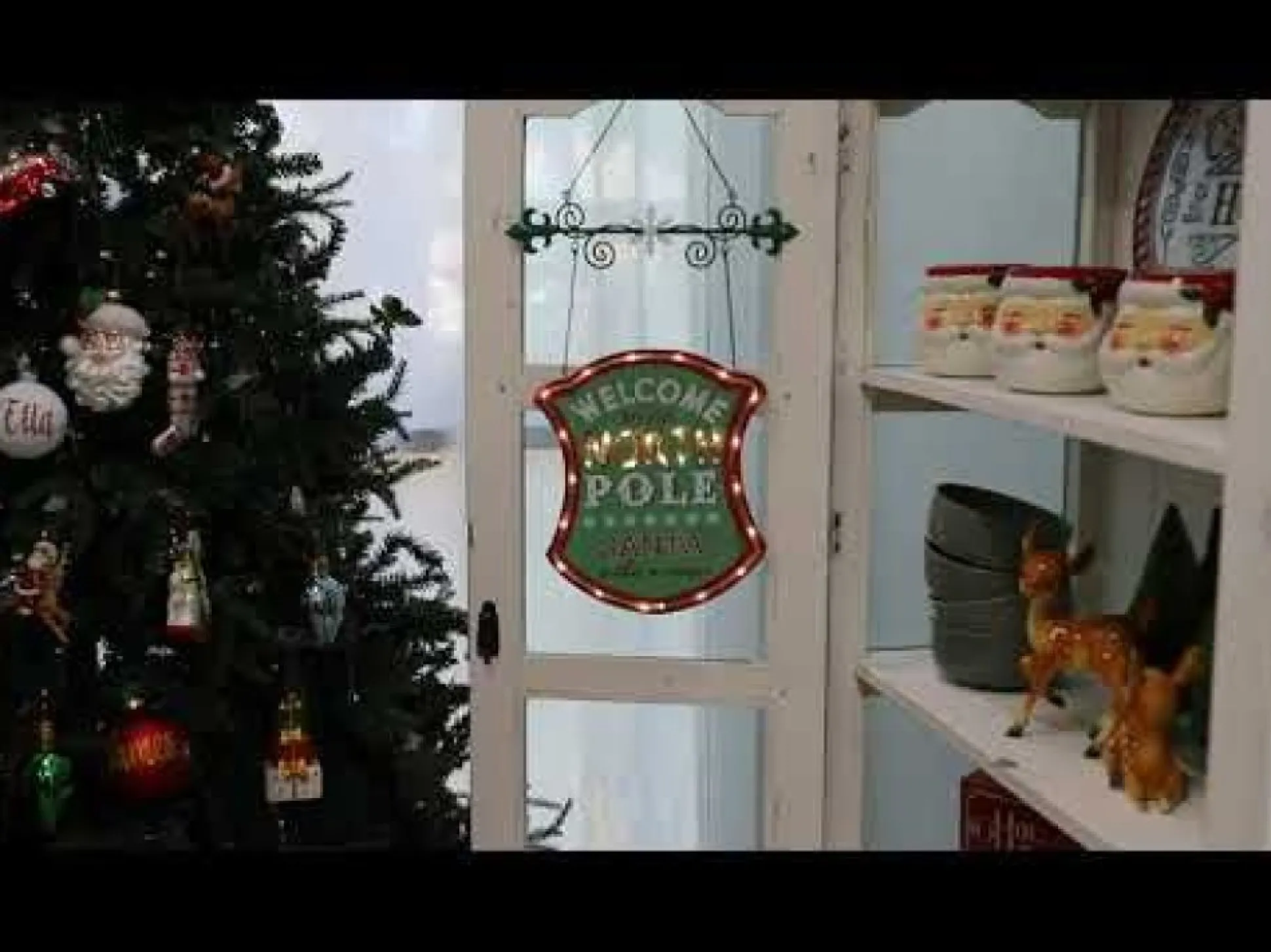 Vintage Lightup Welcome to the North Pole Sign Wall Hangings And Signs|